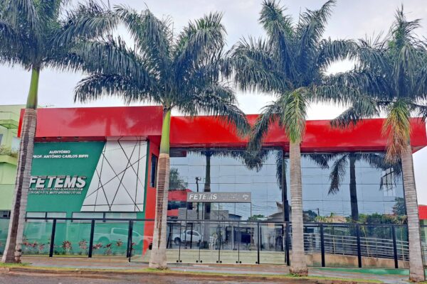 FETEMS inaugura auditório com capacidade para 450 pessoas sentadas