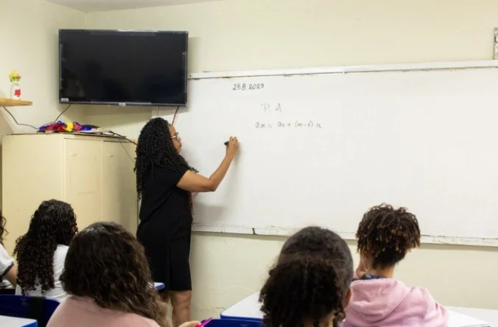 Valorização: especialistas debatem os desafios com o programa Mais Professores