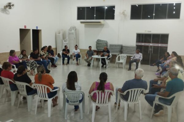 Profissionais da Educação de Bela Vista decidem em Assembleia Geral paralisação no dia 30 de maio para reivindicar o Piso Nacional dos Professores