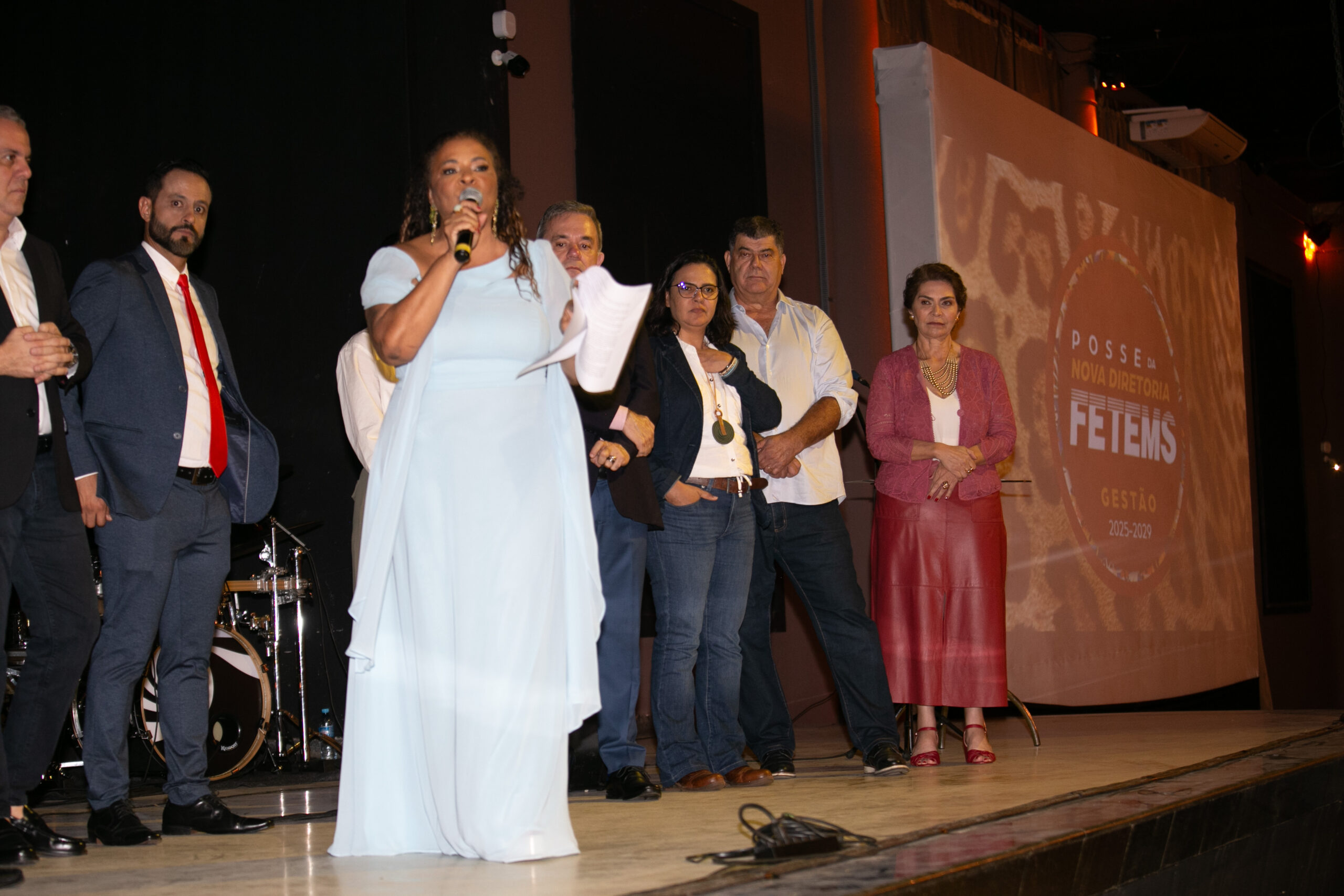 FETEMS Empossa Nova Diretoria e Reafirma Compromisso Inabalável com a Educação Pública