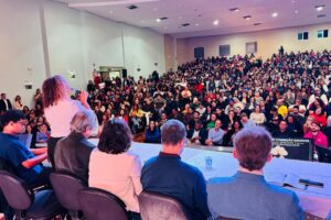Presidenta da FETEMS participa de Seminário sobre os novos rumos da Educação