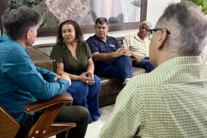 FETEMS e SIMTED de Terenos apresentam pautas da Educação Pública para Executivo Municipal
