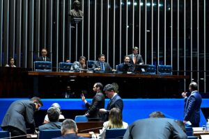FETEMS destaca avanços e limitações na aprovação do Sistema Nacional de Educação