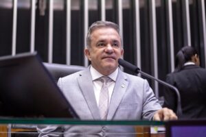 Nota de Solidariedade ao Deputado Vander Loubet