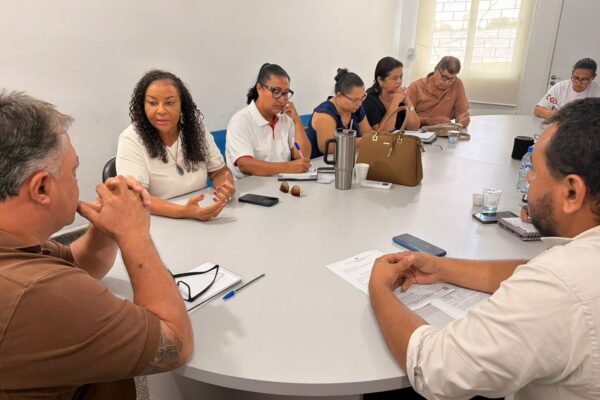 FETEMS e SITEL avançam em negociação para pagamento de ação do Piso do Magistério em Ladário