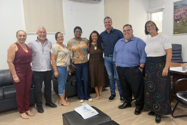 Eleição de diretores, carreira para administrativos, concurso público e reajuste do piso marcam avanços da FETEMS e SIMTED em Itaporã