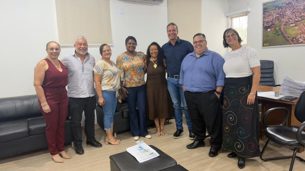 Eleição de diretores, carreira para administrativos, concurso público e reajuste do piso marcam avanços da FETEMS e SIMTED em Itaporã