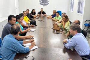 Segunda rodada de negociações em Coxim garante concurso público e quadro para administrativos