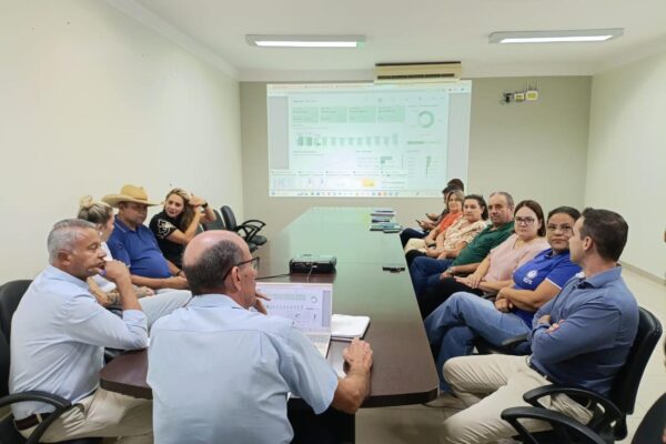 Atuação do SIMTED garante correção salarial para trabalhadores da educação em Amambai