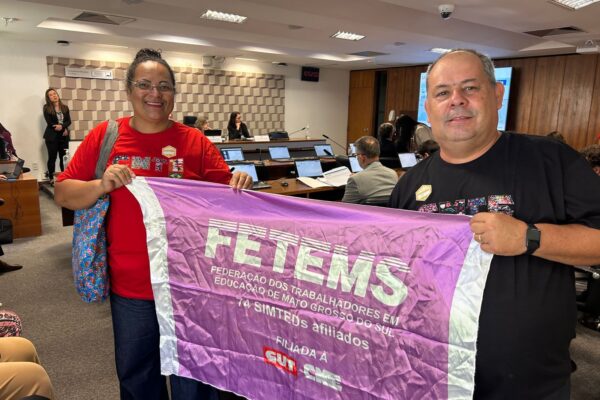 FETEMS participa de Mobilização Nacional em Defesa do Piso dos Administrativos da Educação