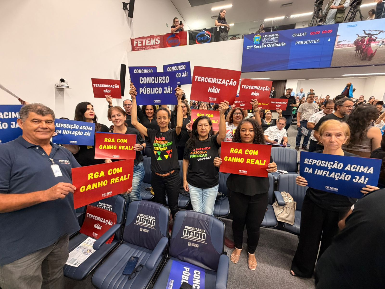 FETEMS e seus 74 sindicatos filiados protestam contra reajuste abaixo da inflação em MS