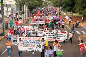 Marcha da Classe Trabalhadora reúne cerca de 3 mil pessoas em Campo Grande e reafirma força da mobilização popular