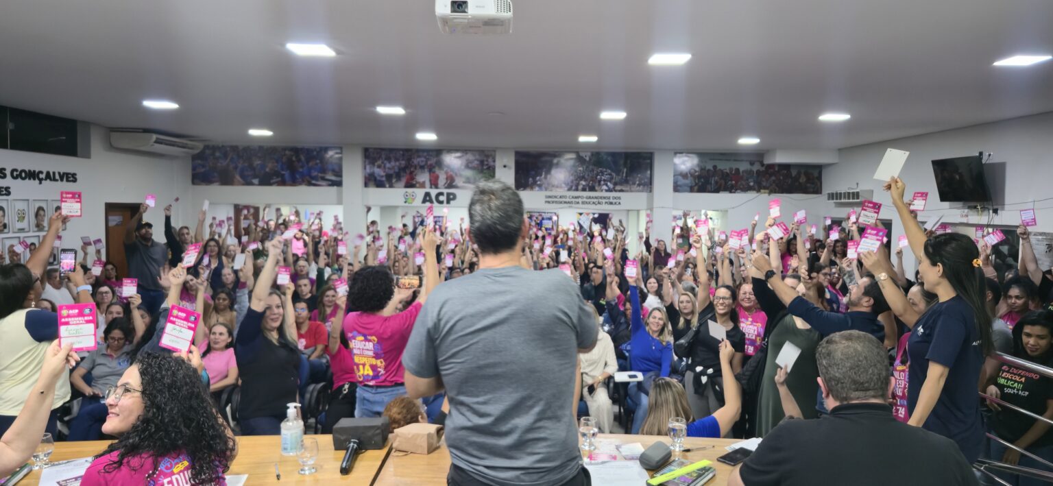 Professores da REME aprovam paralisação no dia 12 após Prefeitura da Capital negar reajuste do Piso 20h