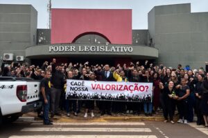 Após paralisação de servidores, Prefeitura de Naviraí suspende por 60 dias PL que atacava direitos