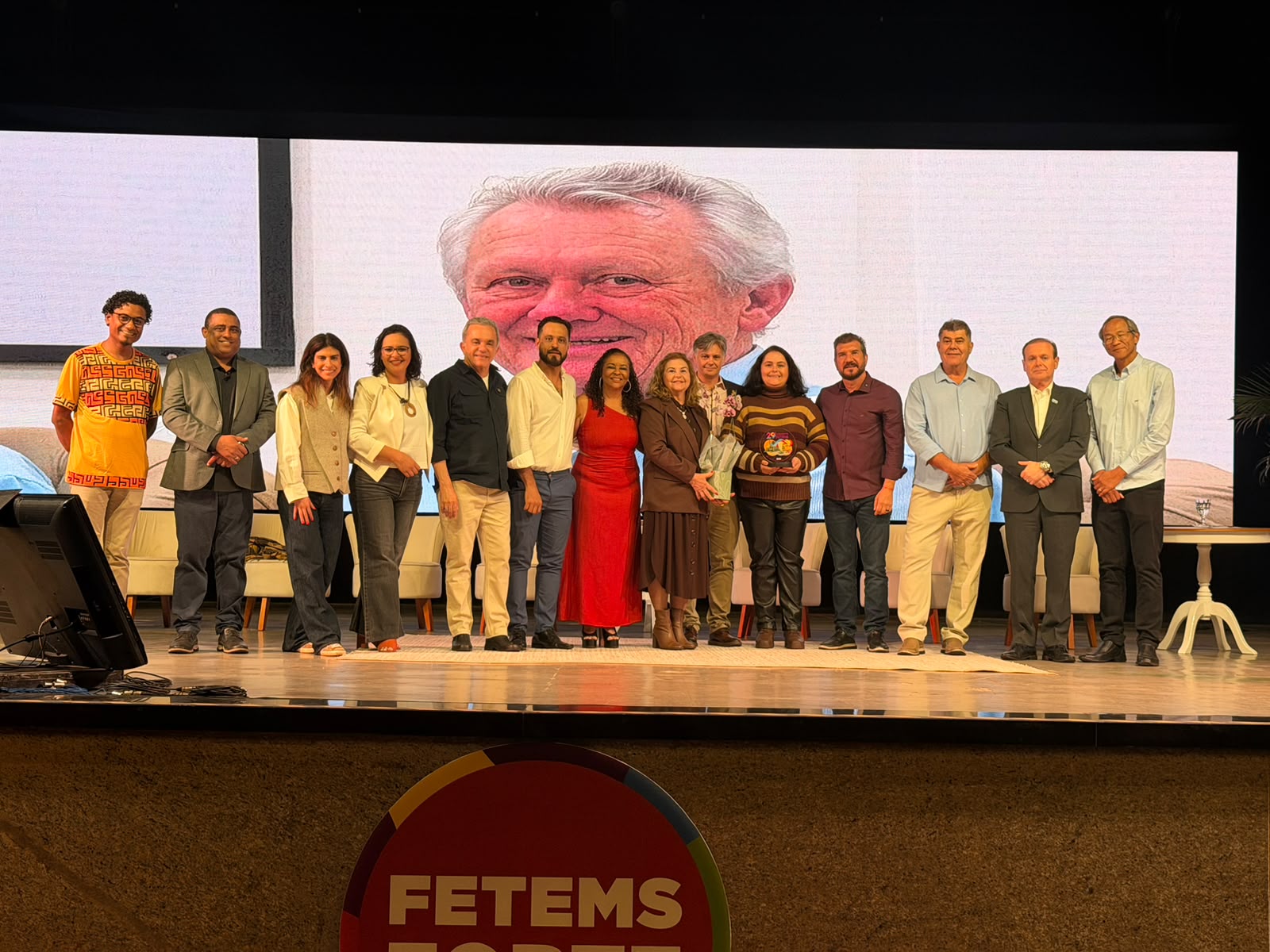 29º Congresso Estadual da FETEMS homenageia trajetória e legado do professor Wilson Biasotto