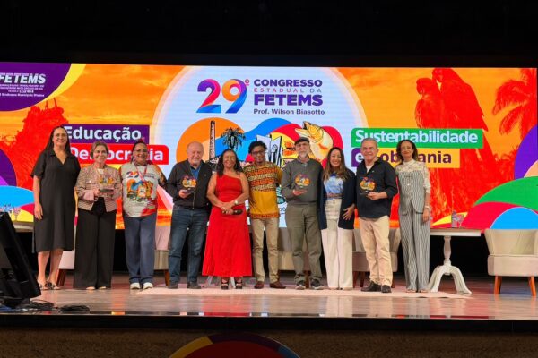 29º Congresso Estadual da FETEMS: Painel de Análise de Conjuntura destaca defesa da democracia, da educação e dos direitos sociais