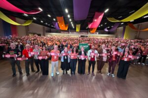 Painel sobre IA e os desafios da educação pública no Brasil e nos países vizinhos marcam manhã do 2º dia de congresso