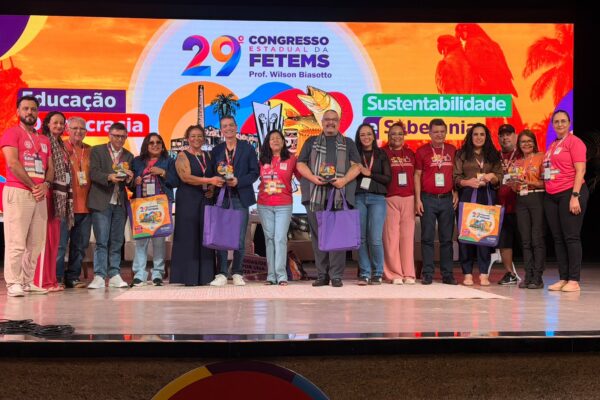 29º Congresso Estadual da FETEMS: painel debate direitos, saúde, diversidade e valorização das(os) profissionais da educação