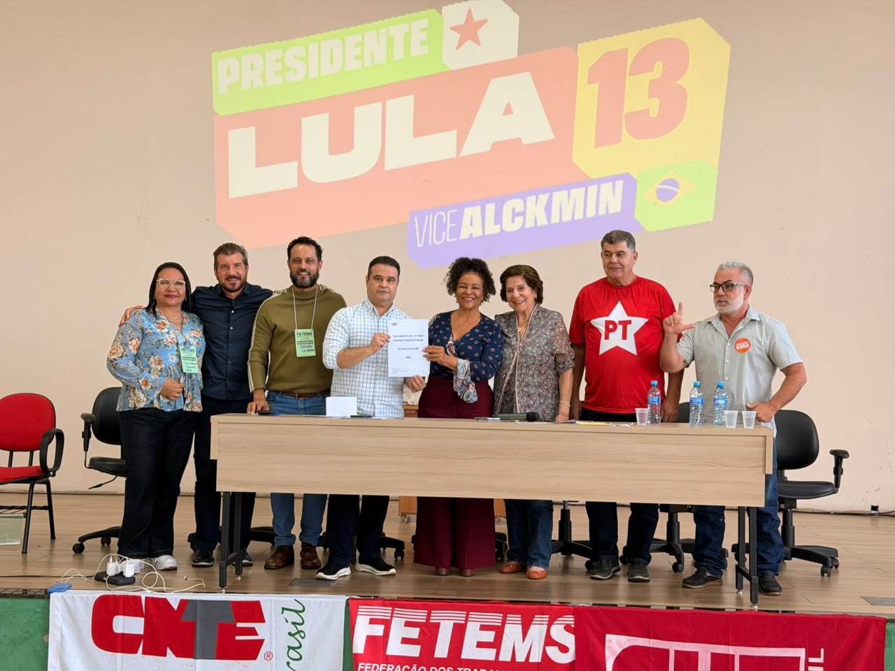 Fábio Trad assina carta-compromisso da FETEMS durante Assembleia Geral Extraordinária